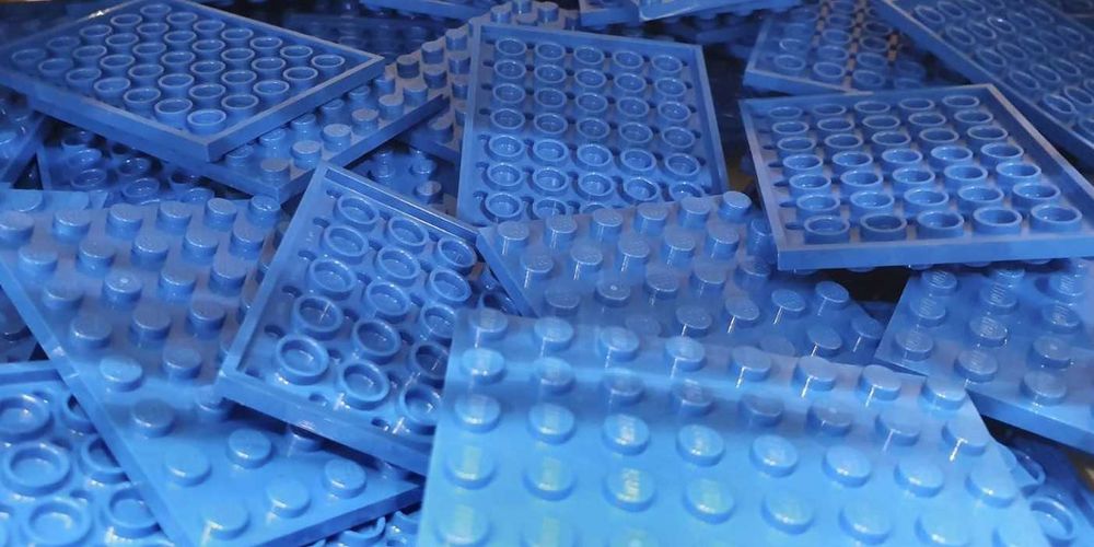 20 szt niebieskich płytek 6x8, LEGO 3036, nowe