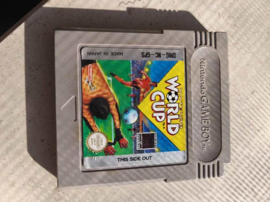 Vendo Game Game Boy Color Atomic Purple com dois Jogos