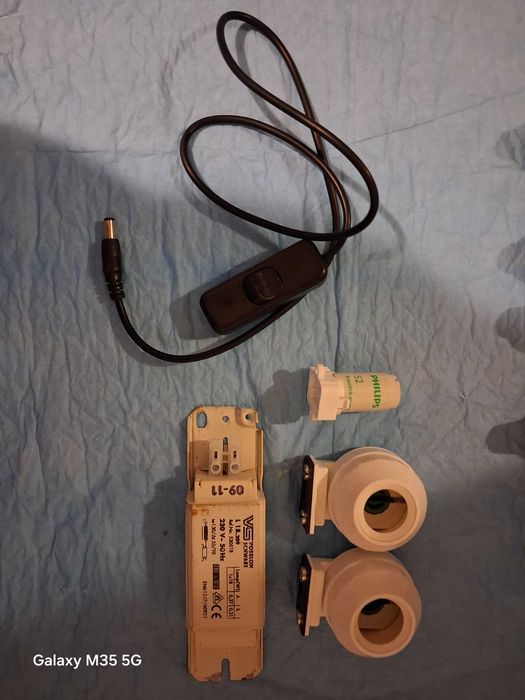 Oprawy swietlówki T8 do pokrywy zestaw