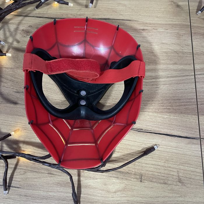 Маска Spider man ідеал