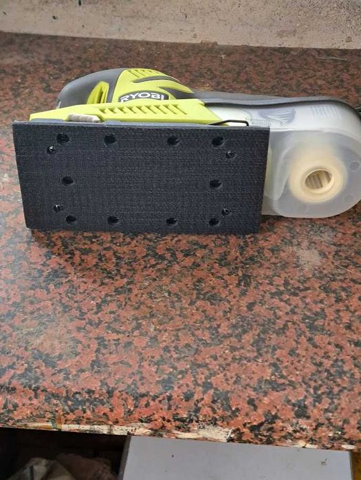 Lixadora RYOBI 280W