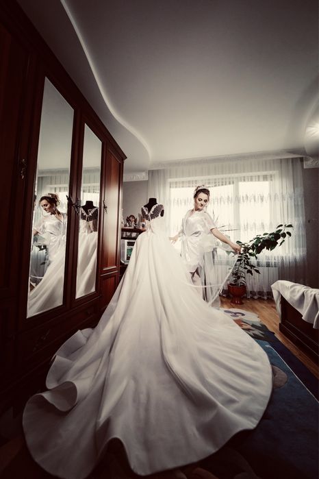 Весільна сукня фатінова