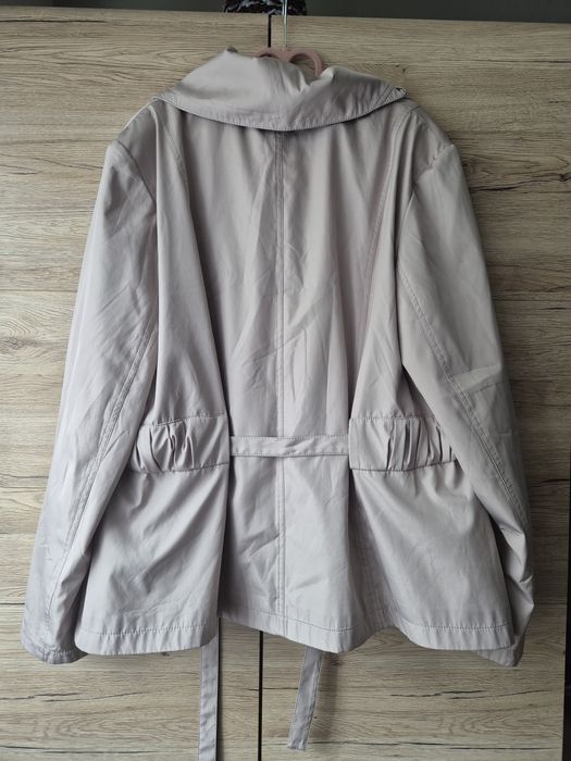 Kurtka wiosenna 48/50