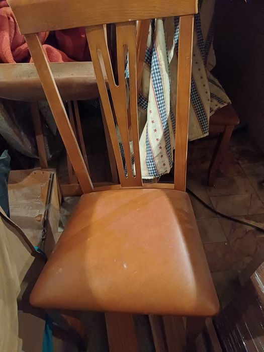 Vendo mobília de sala de jantar