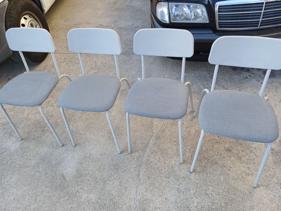 Cadeiras Ikea novas