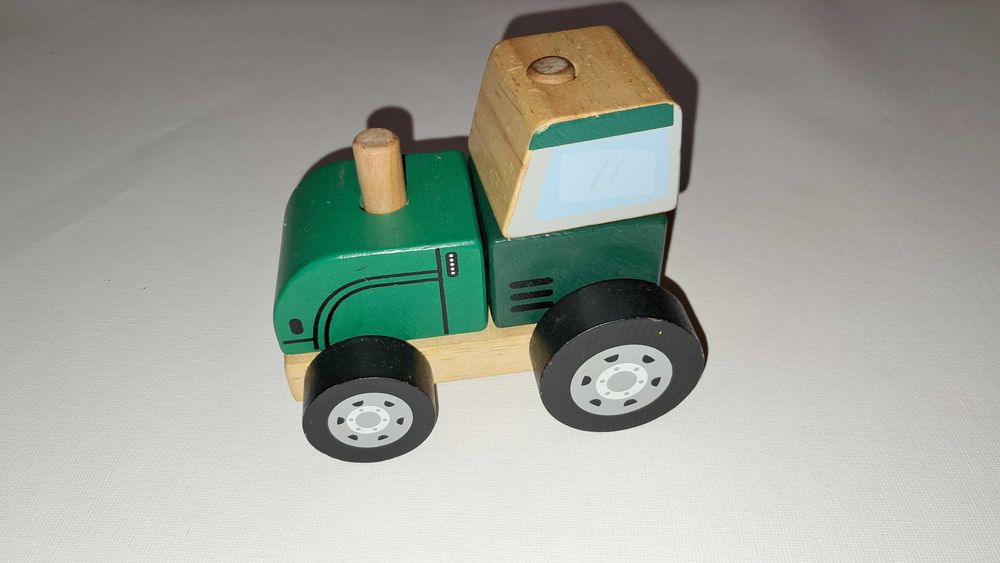 Drewniany traktorek 4 elementy