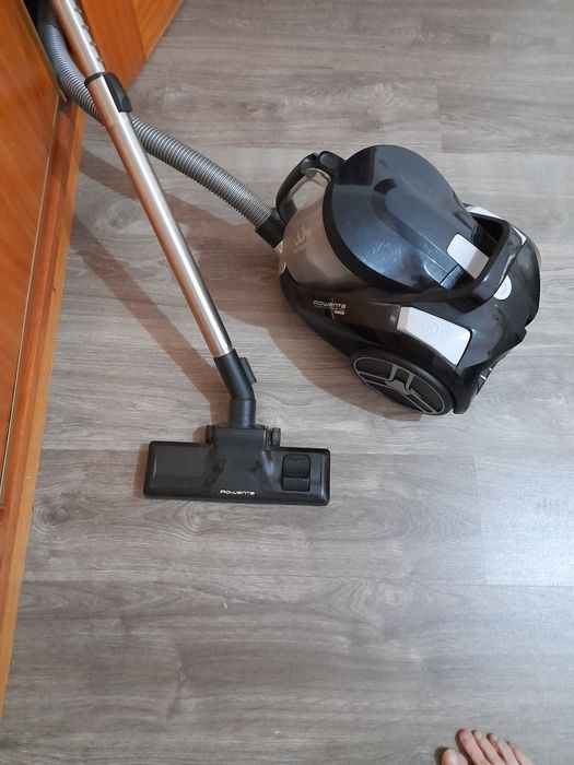 Aspirador bom estado pouco uso