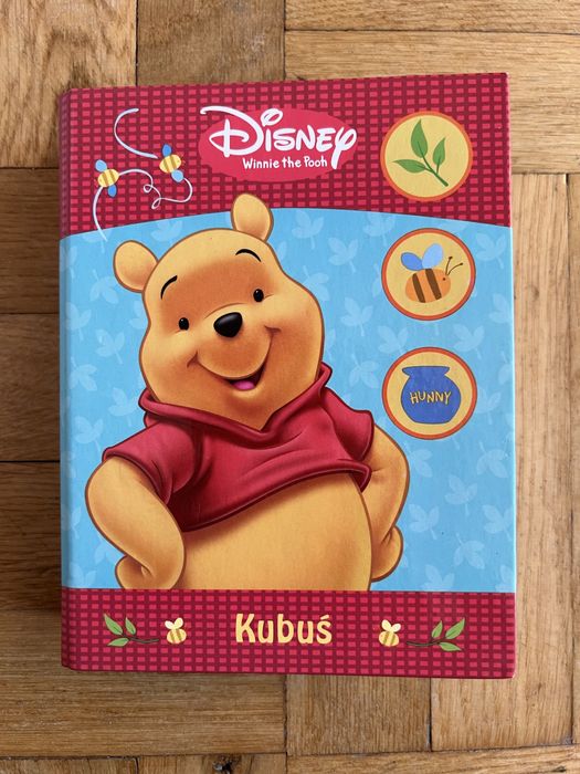 Segregator Kubuś Puchatek A6 - stan idealny jak nowy