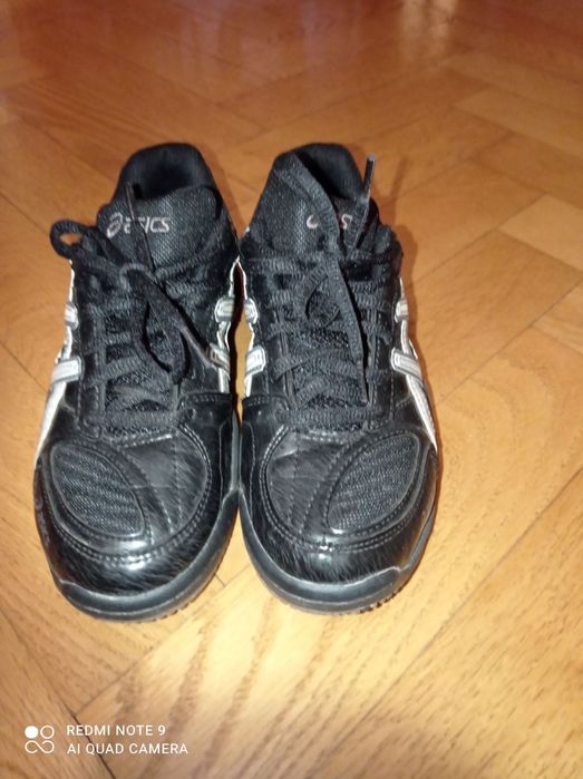 Продаються красовки