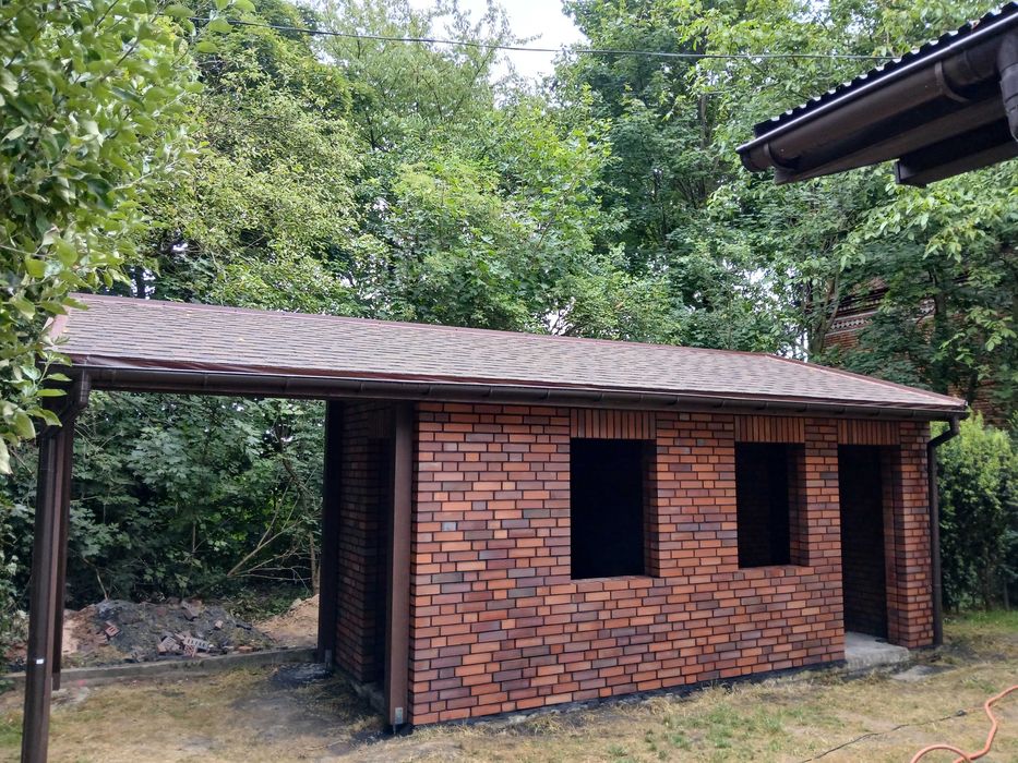 Murowanie ogrodzeń, kominów i elewacji z klinkieru cegly i kamienia