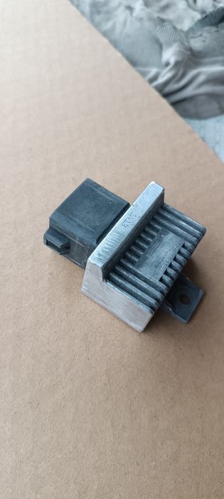 Реле свечей накала 7700115078 Рено Трафик Кенго Опель Виваро | Renault