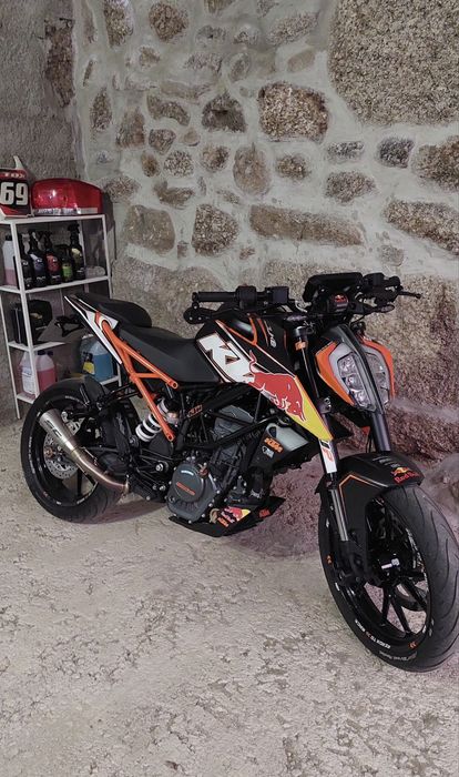 KTM Duke 125 Impecável