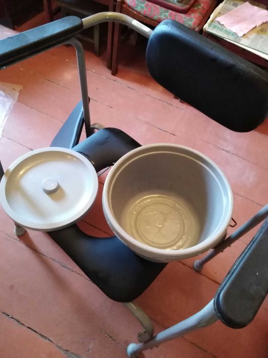 Туалетный стул для реабилитации