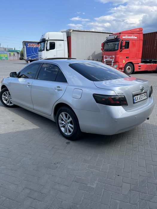 Продам  TAYOTA Kamry