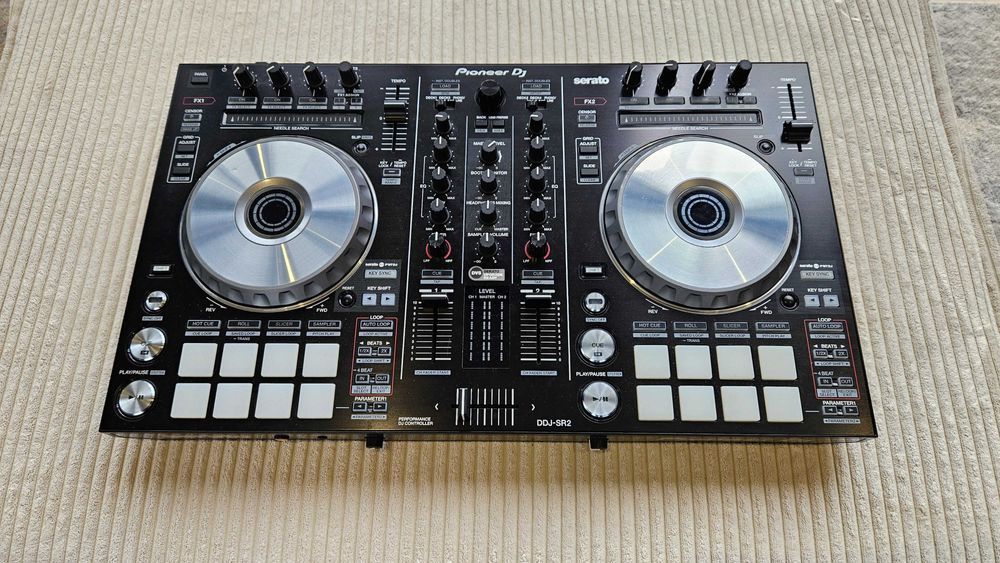 ［引退品］Pioneer DDJ-SR2 【中古、傷アリ】 中古美品】Pioneer DJ/PCDJコントローラー/DDJ-SR2 -DJ機材