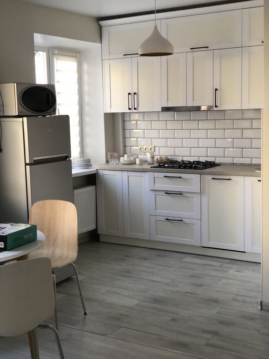 Оренда 2х кім Гонча 14 світло не вимикають