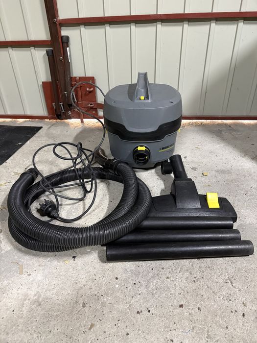 Odkurzacz domowy Karcher NT 7/1 dobry stan