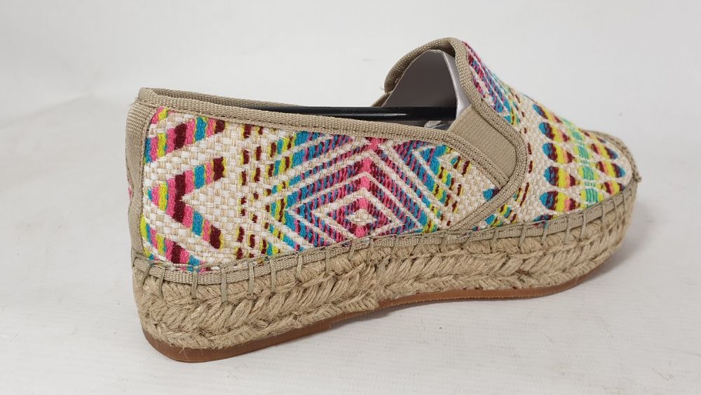 ESPADRYLE PÓŁBUTY steve madden roz 37