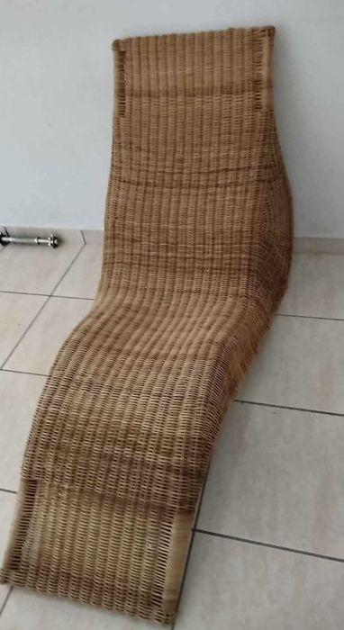 Esperguiçadeira de jardim em verga