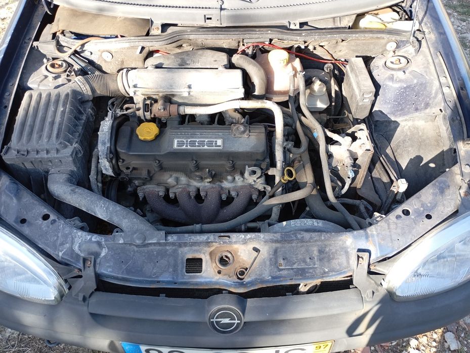 Opel corsa b 1.7 D comercial