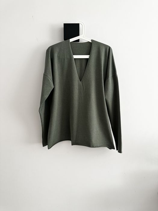 Longsleeve khaki The Odder Side Basic dekolt V
