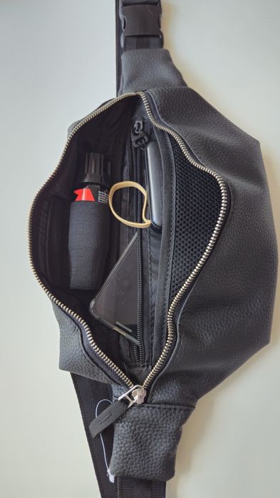 Сумка, бананка чорна унісекс