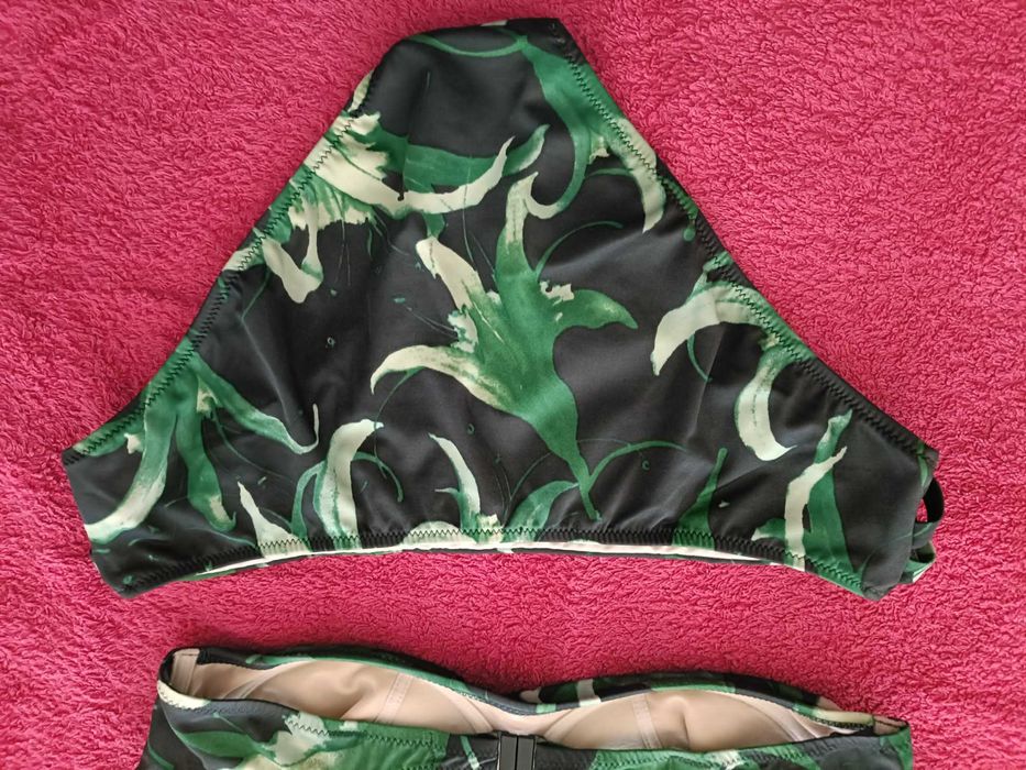 Biquini Tamanho 3XL Folhas Verdes