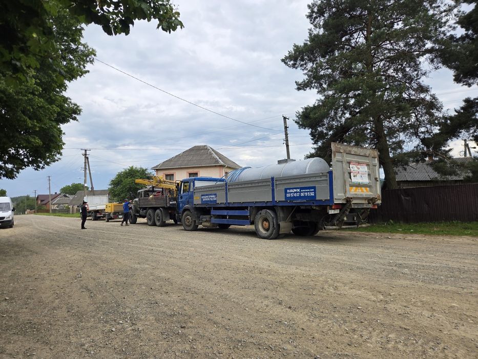 Буріння свердловин. Скважина, бурова установка УПБ 2А2 Буровик  Чернівці