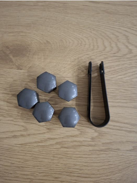 VAG Колпачки на болты 17мл Оригинал