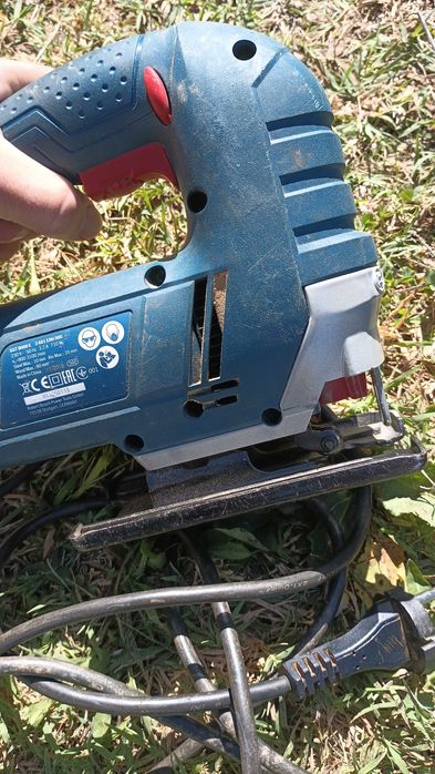 Serras elétricas em ótimo estado