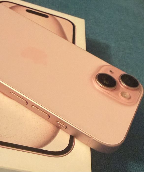 Iphone 15 rosa 128Gb