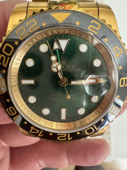 Rolex GMT-Master II – Pulseira Dourada, Mostrador Verde