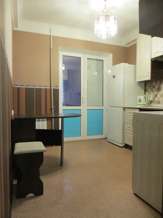 Посуточная аренда. Оболонь. м. "Героев Днепра"- 1 мин. "Dream Town".