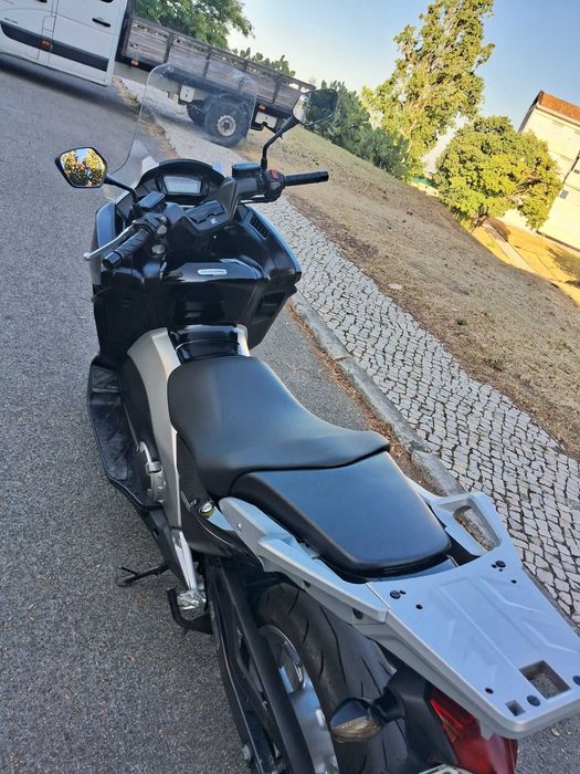 Honda Integra 700