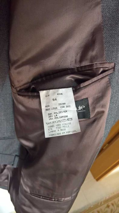 Fato Homem semi novo