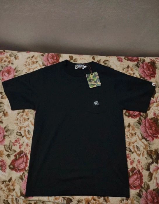 A Bathing Ape (BAPE) Pocket Tee Black Size L