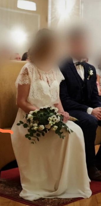 Suknia ślubna kremowa