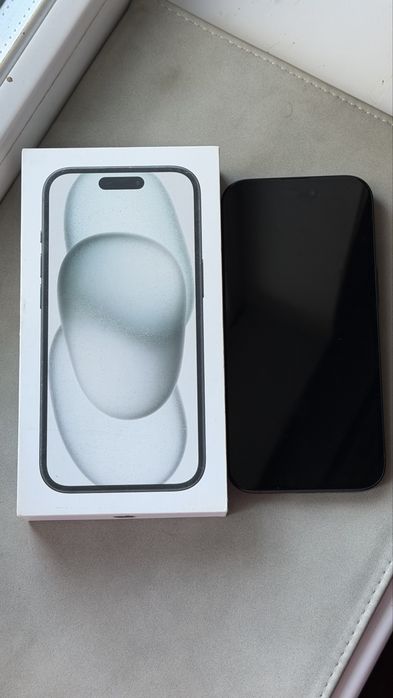 Продам IPhone 15