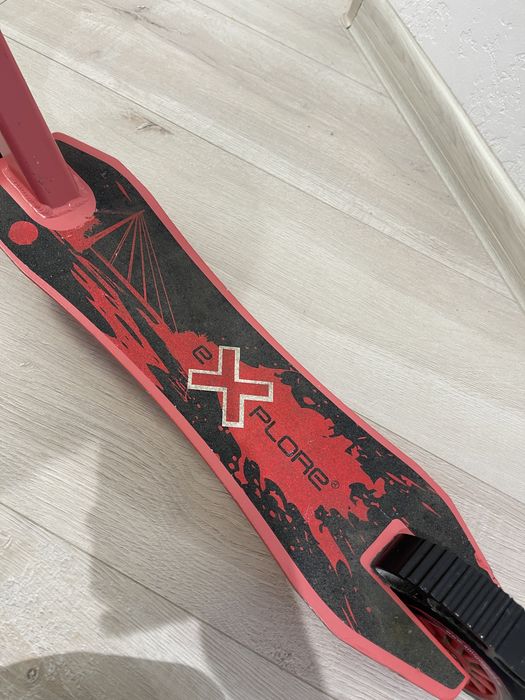 Трюковой самокат Explore