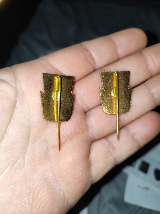 2 przypinki pałac młodzieży PRL