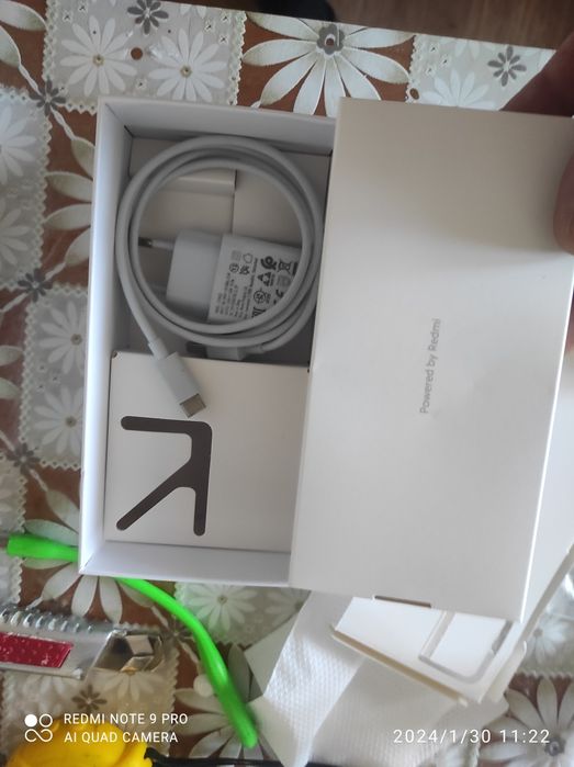 продам новый Redmi 10