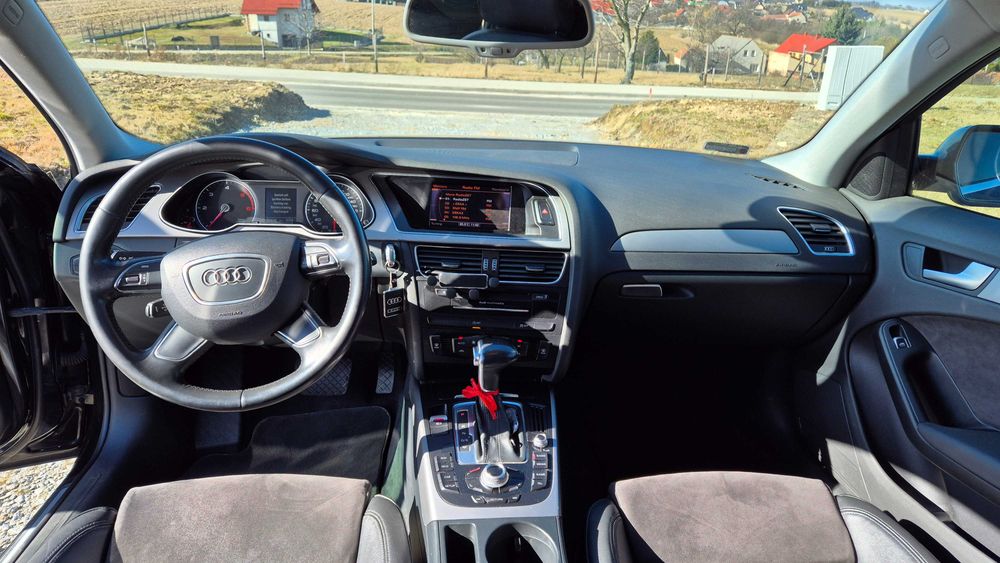 Audi A4 B8 Avant 2.0 tdi 177KM