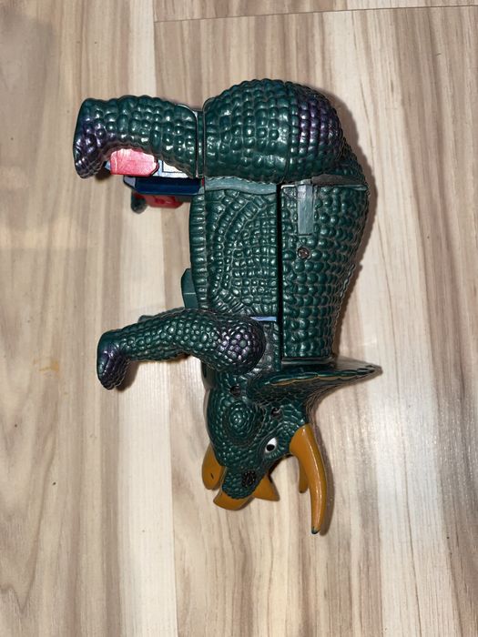 Triceratops Transformer