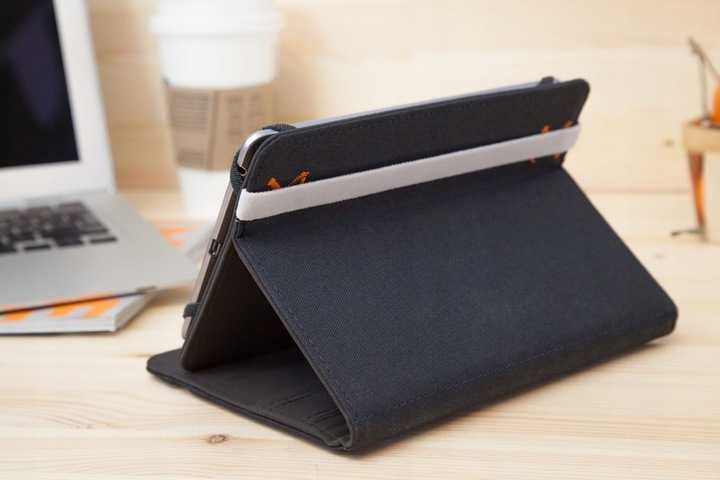 GOLLA Etui Uniwersalne eBook / Tablet 7 cali CZARNE