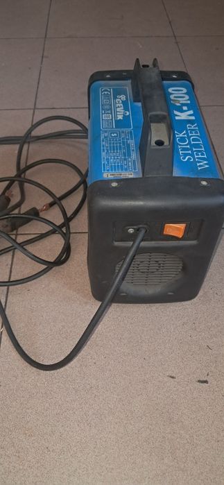 Máquina soldar elétrodos Cevik K-100