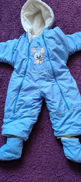 Kombinezon niemowlęcy r. 74