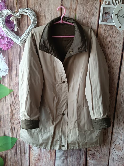 Весняна двостороння куртка р 54.