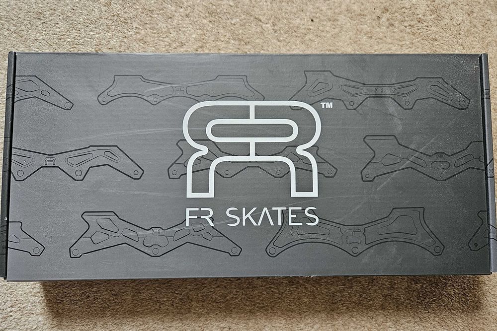 Szyny do rolek FR Racer S 325