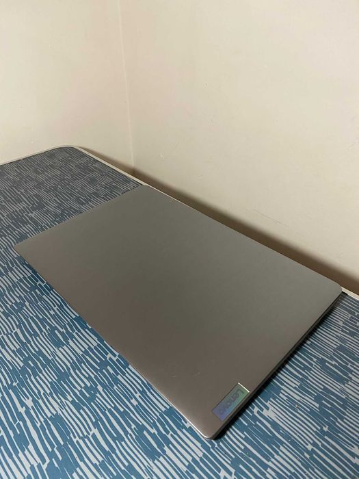 Notebook Lenovo IdeaPad i5 Gen 11 - 15"