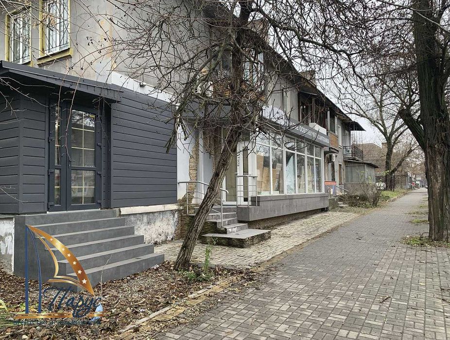 Фасадне приміщення вул. Перемоги в житловому фонді